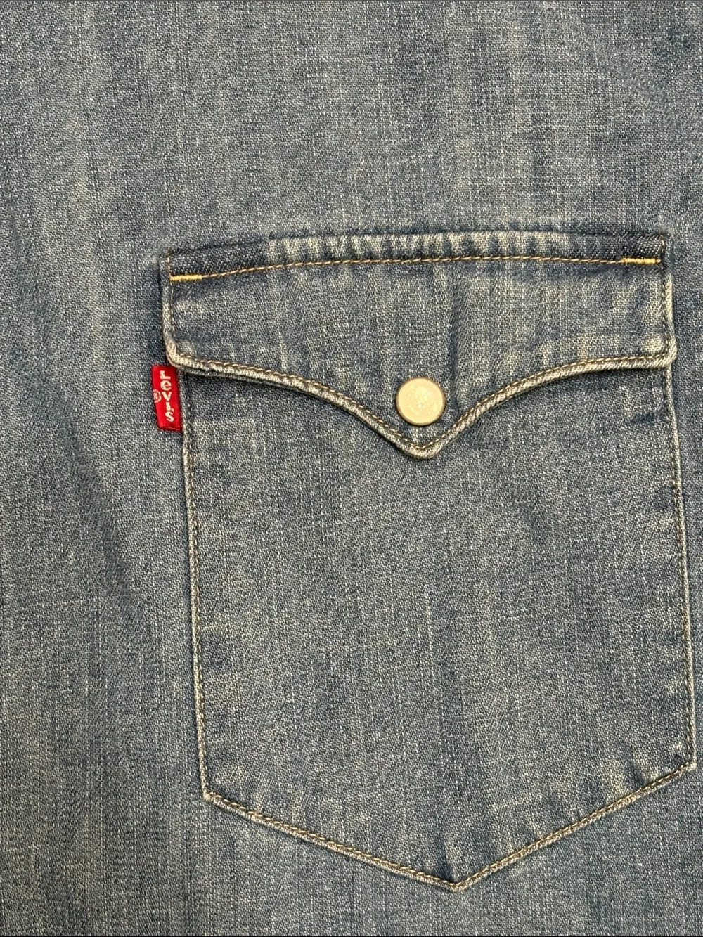 Levi's Men's Blue Denim Western Shirt